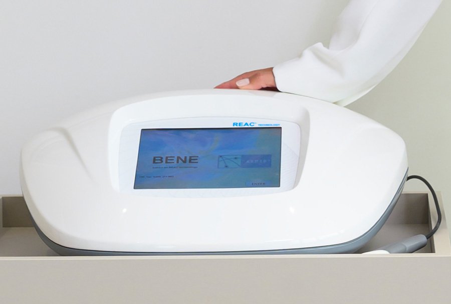Neuromodulação para estresse com terapia REAC.